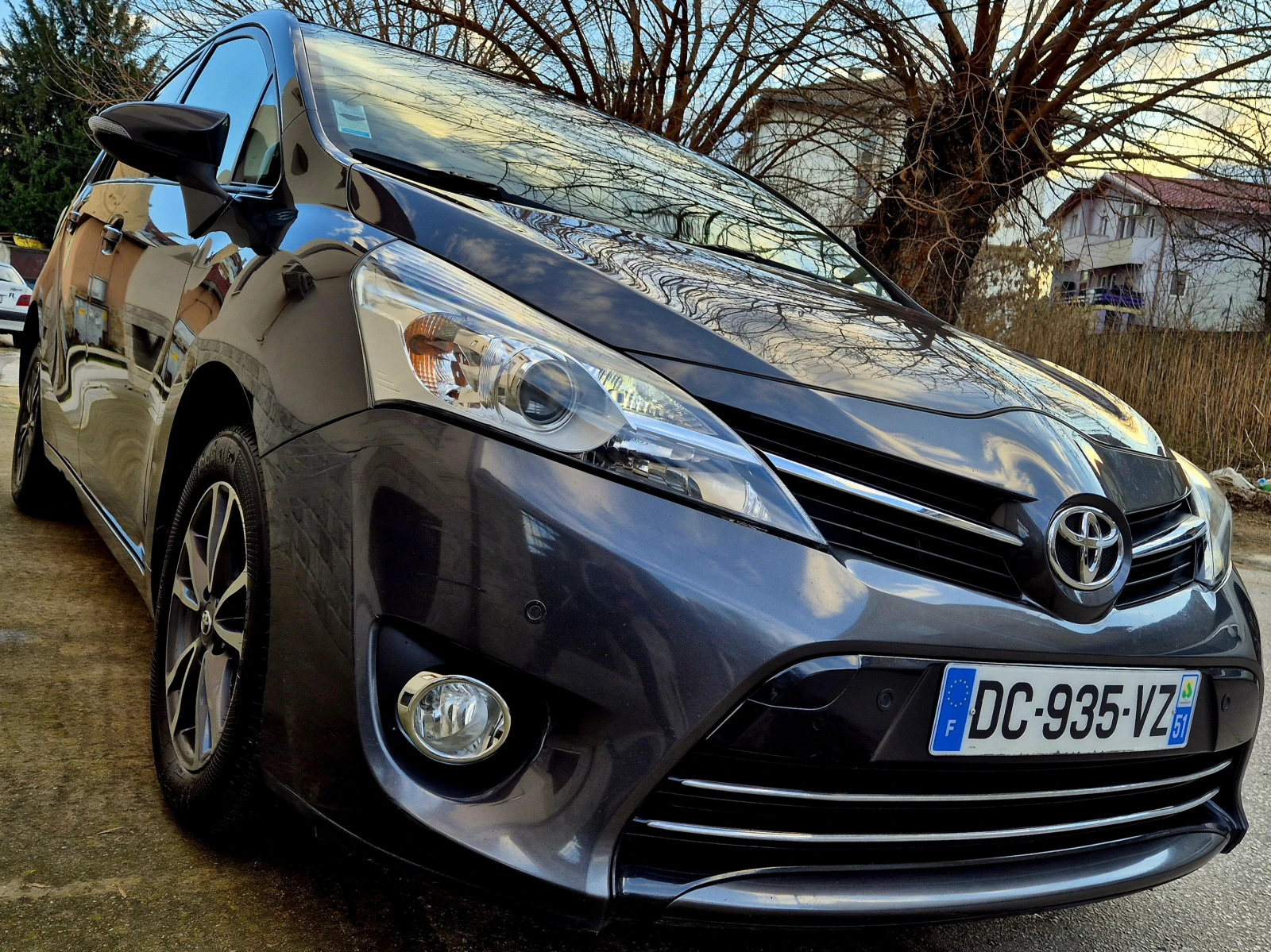 Toyota Verso 2.2d4d-EXECUTIVE-FACE LIFT-veriga-6��������-japan  | Mobile.bg � ����������� 2