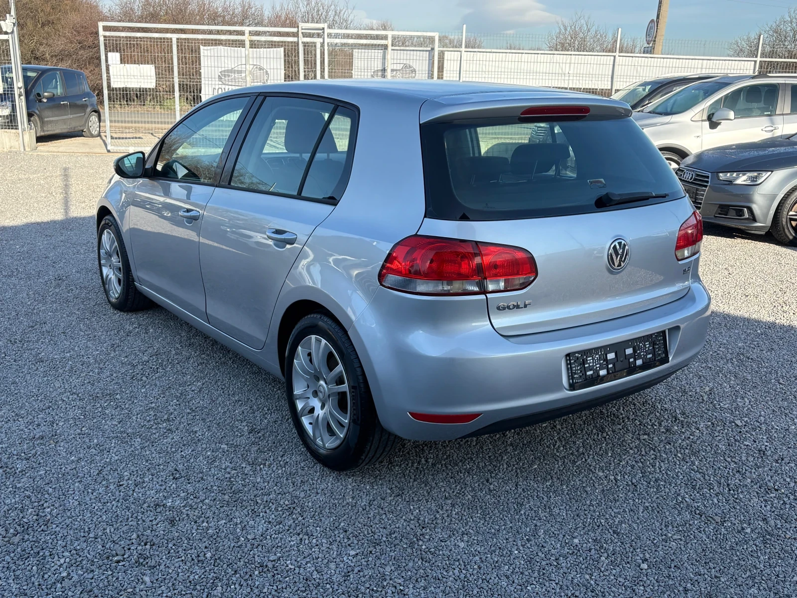 VW Golf 1.6 i - 102��.- ��� | Mobile.bg � ����������� 6
