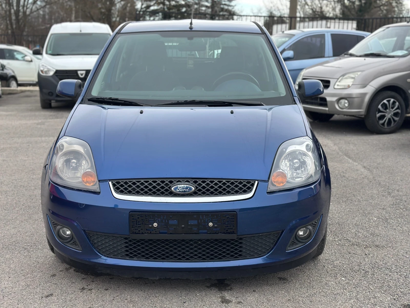 Ford Fiesta БЕНЗИН-ФЕЙСЛИФТ - изображение 2