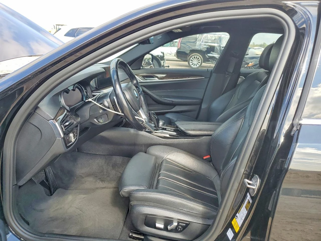 BMW 530 2.0l I, снимка 7 - Автомобили и джипове - 53986258