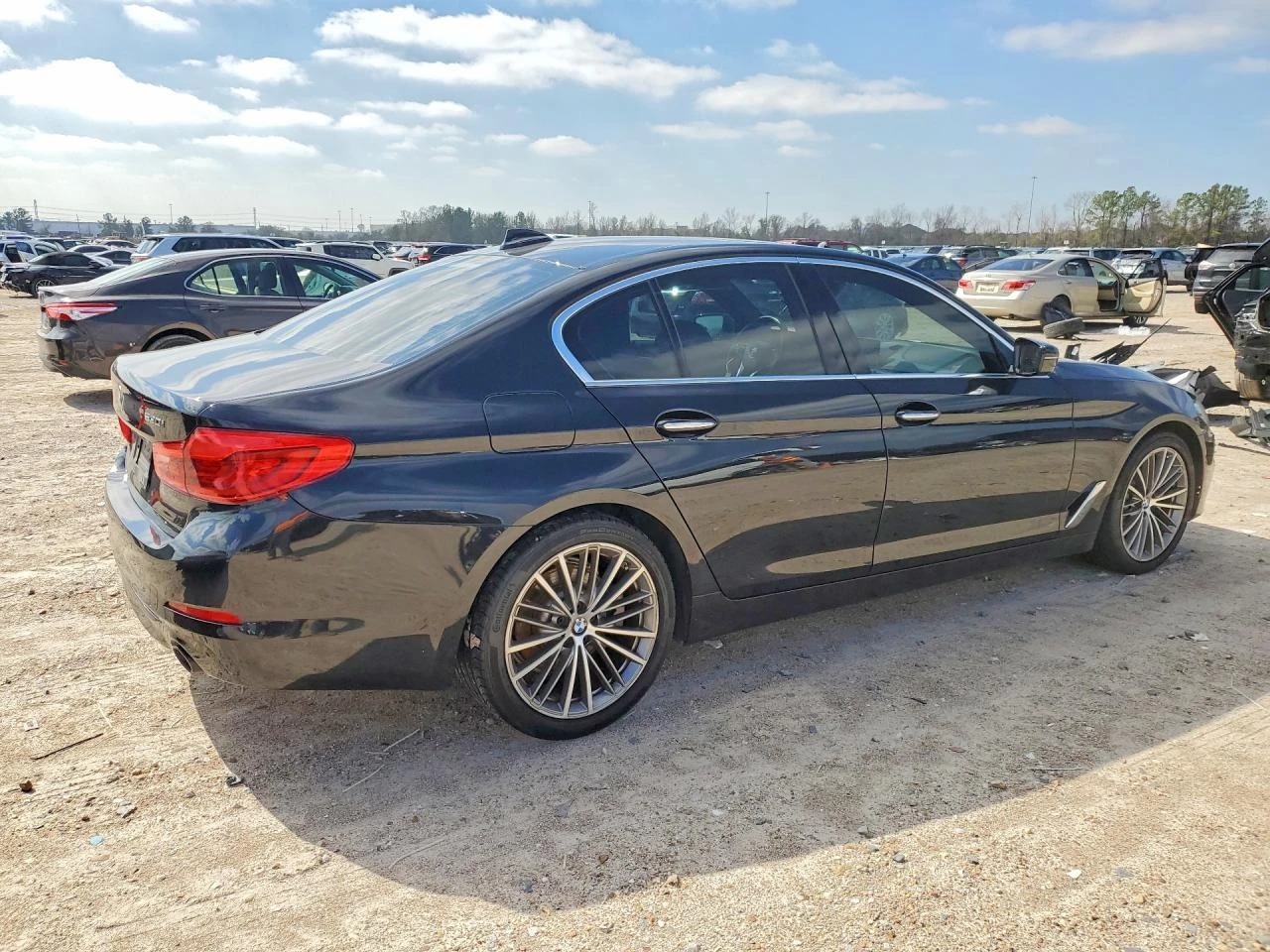 BMW 530 2.0l I, снимка 3 - Автомобили и джипове - 53986258