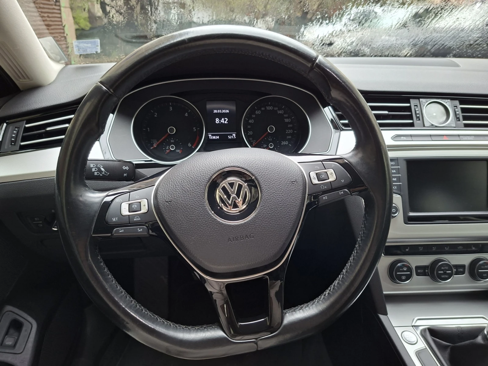 VW Passat, снимка 8 - Автомобили и джипове - 54004893
