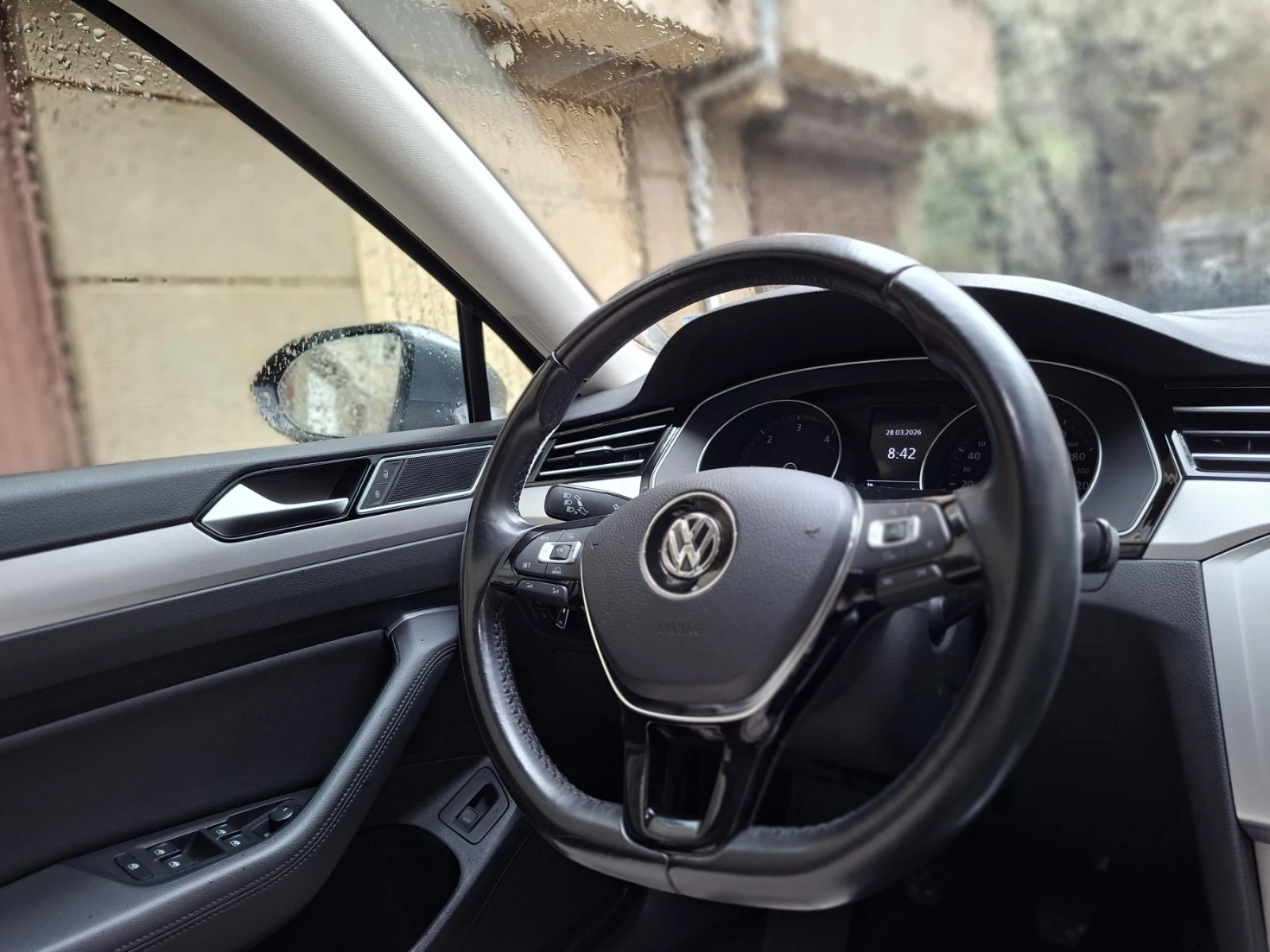 VW Passat, снимка 5 - Автомобили и джипове - 54004893