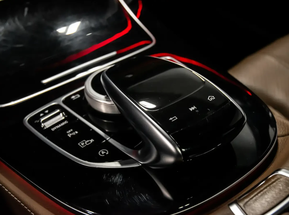 Mercedes-Benz E 300 2018 Mercedes-Benz E 300, снимка 12 - Автомобили и джипове - 54367432