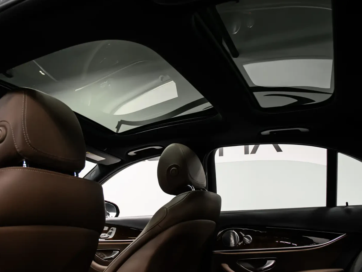 Mercedes-Benz E 300 2018 Mercedes-Benz E 300, снимка 10 - Автомобили и джипове - 54367432