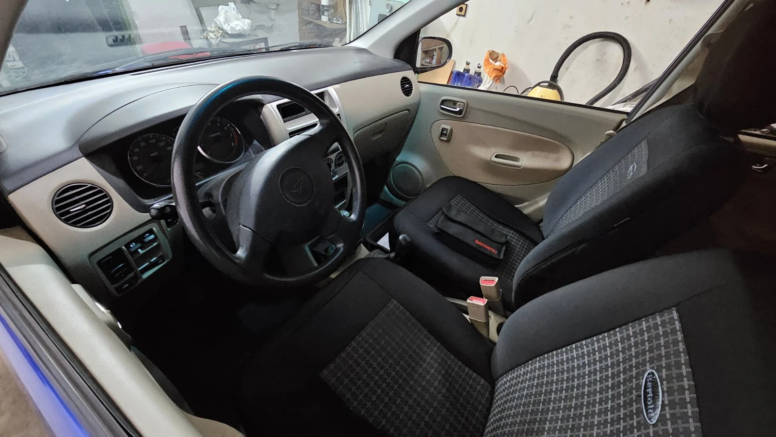 Daihatsu Cuore, снимка 2 - Автомобили и джипове - 54370276