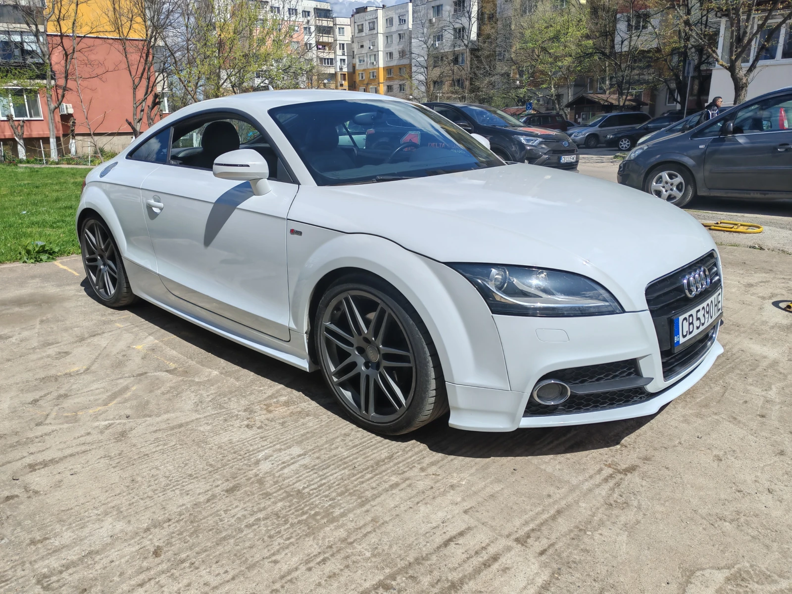Audi Tt TFSI  Sline, снимка 5 - Автомобили и джипове - 54781106