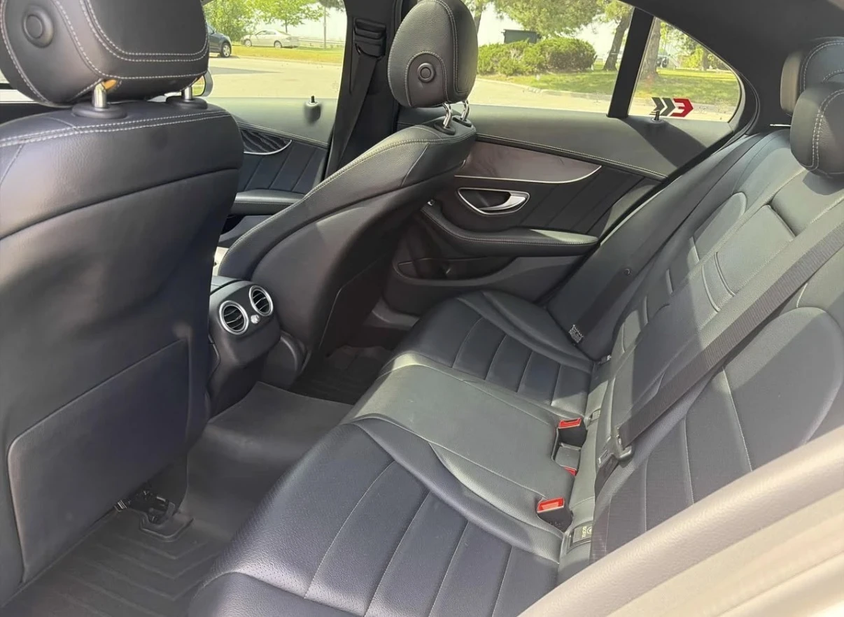 Mercedes-Benz C 400 AMG ПАКЕТ * ПАНОРАМА * BURMESTER * CARFAX * , снимка 8 - Автомобили и джипове - 54791338