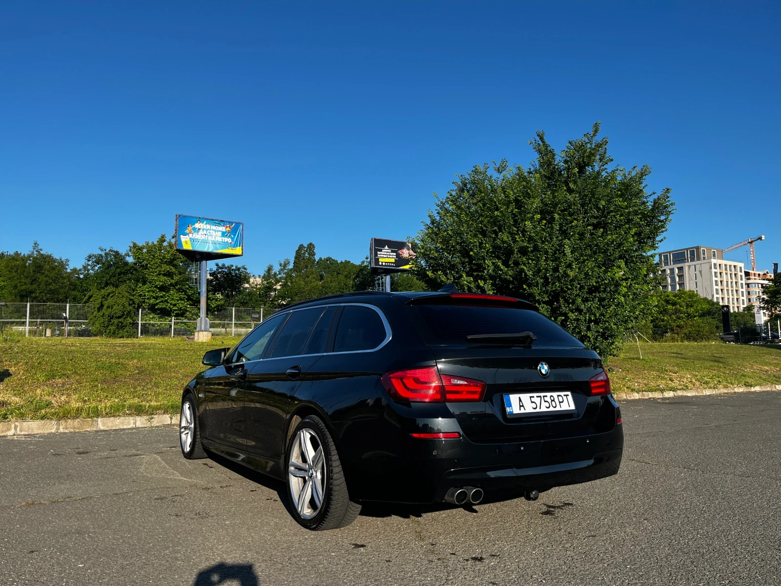 BMW 530 3.0d XDrive , снимка 4 - Автомобили и джипове - 54861361