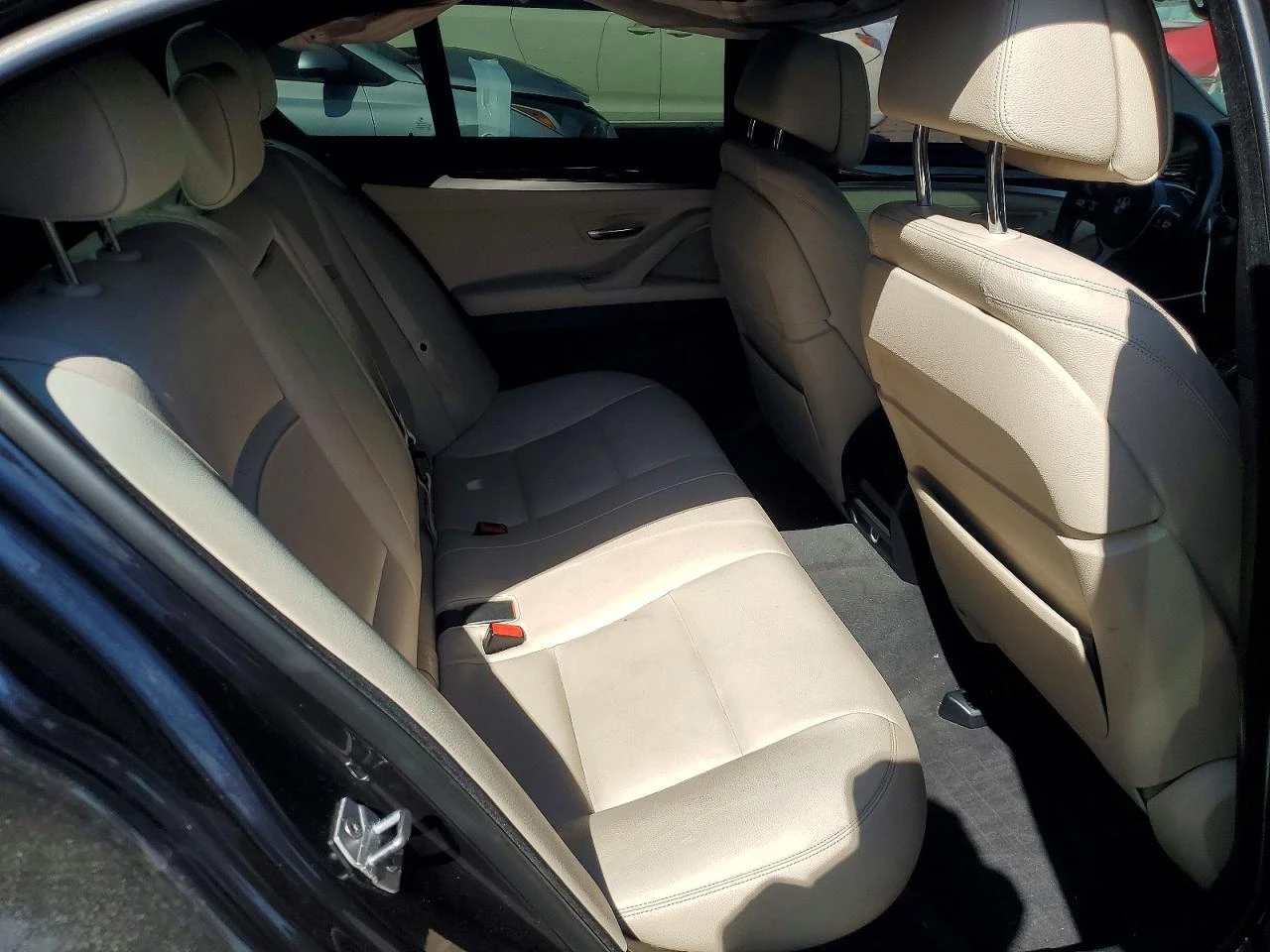 BMW 535 Xi M PACK| HUD| HARMAN/KARDON| КАМЕРА, снимка 10 - Автомобили и джипове - 54885535