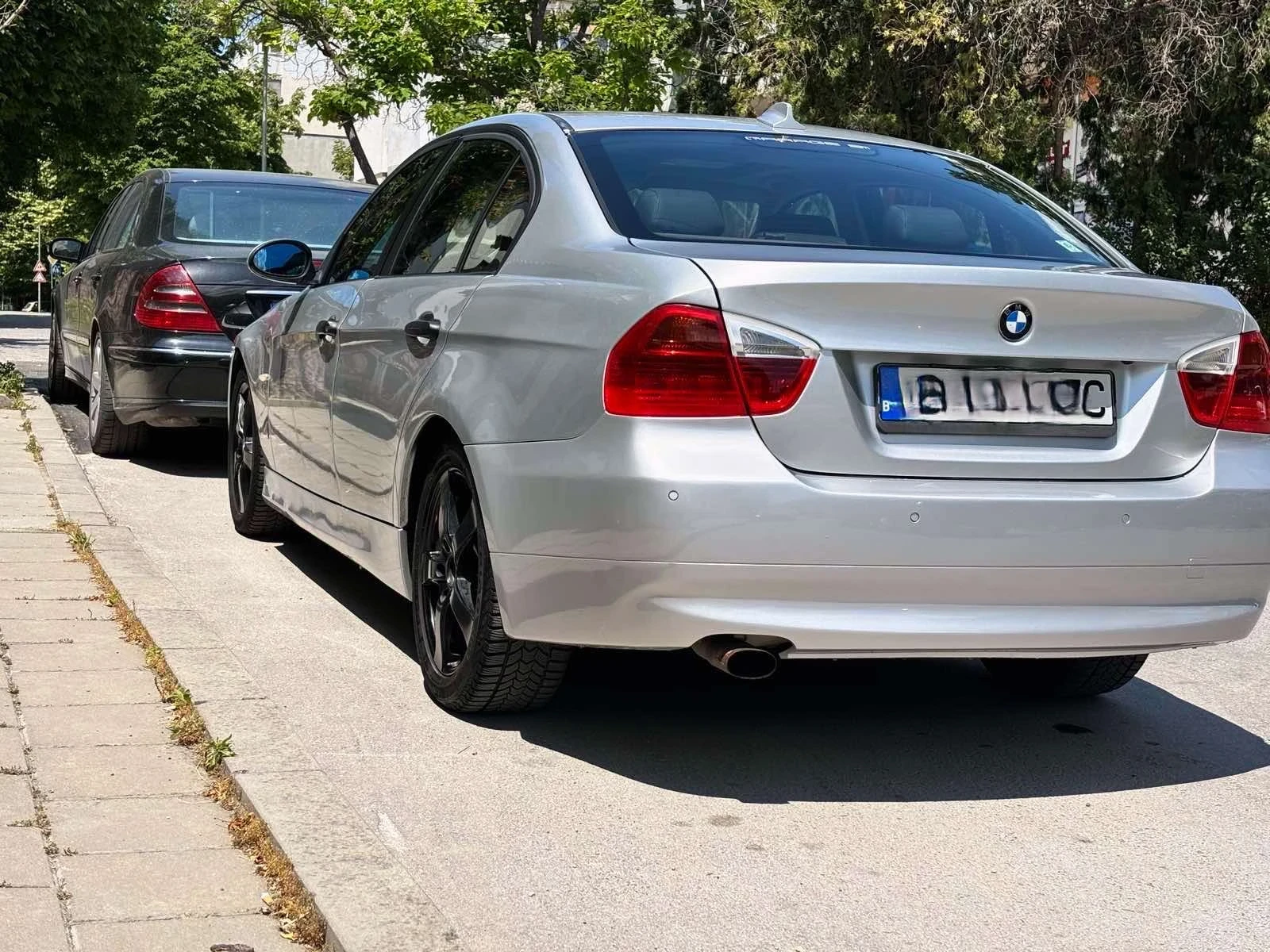 BMW 320, снимка 3 - Автомобили и джипове - 55051177