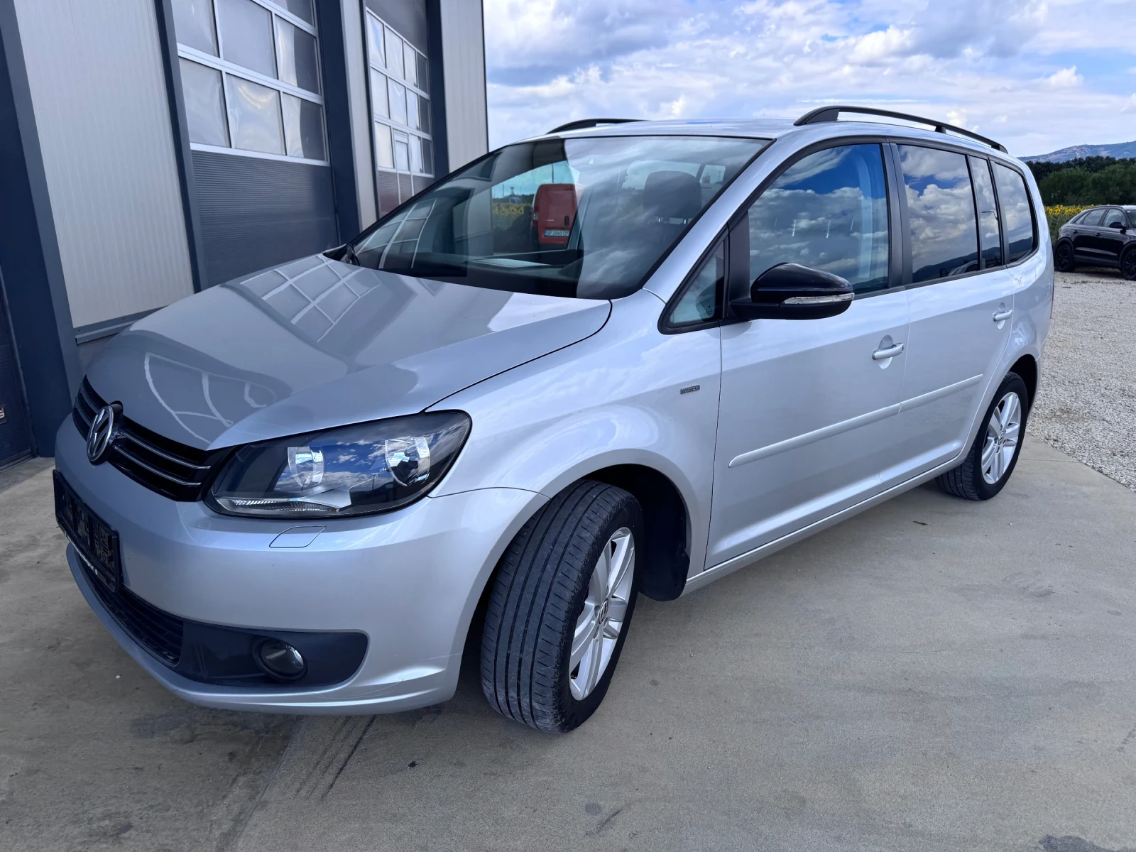 VW Touran MATCH, снимка 2 - Автомобили и джипове - 55261562