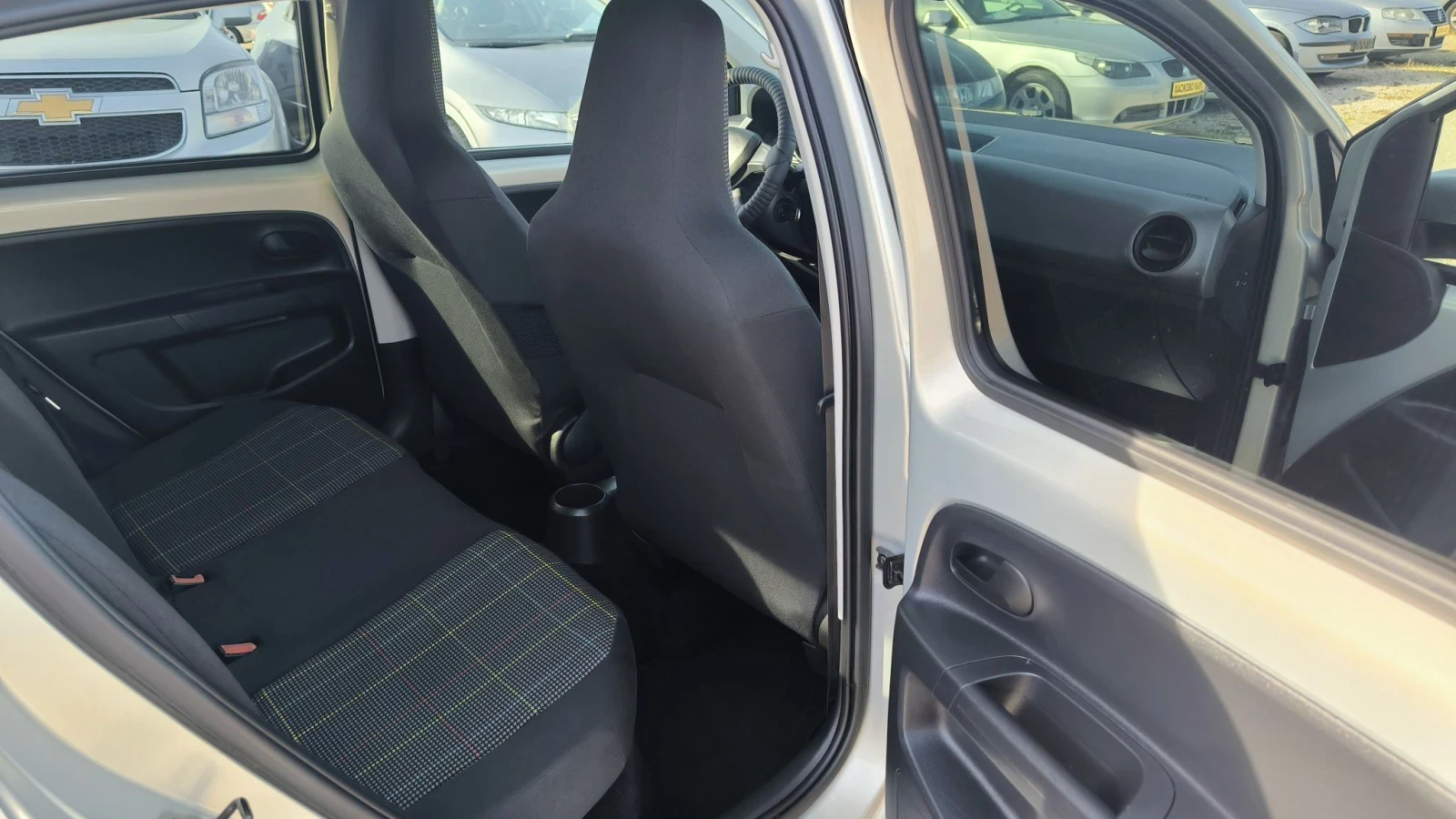 Skoda Citigo 1.0i AUTOMATIC , снимка 12 - Автомобили и джипове - 56576176