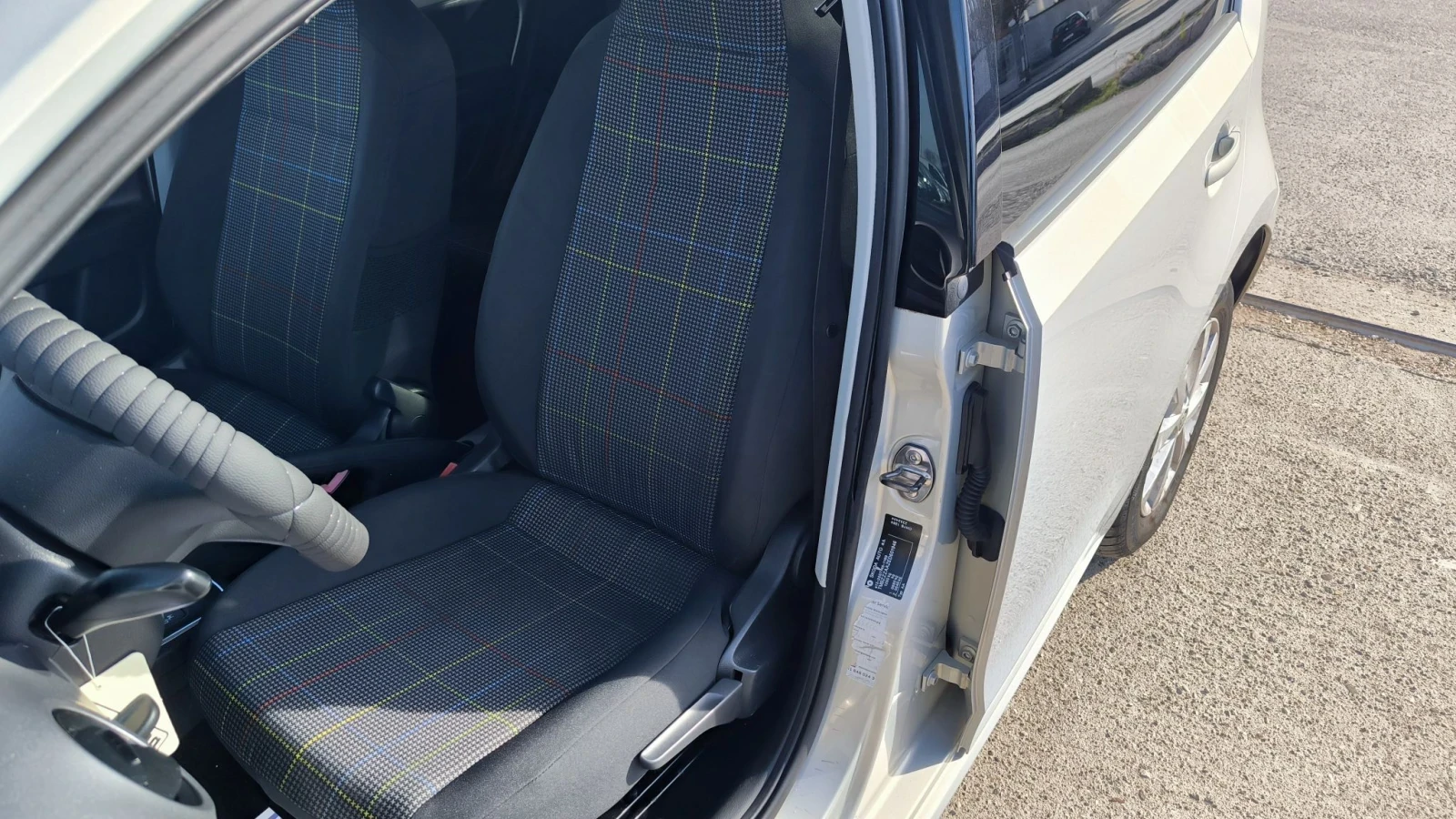 Skoda Citigo 1.0i AUTOMATIC , снимка 14 - Автомобили и джипове - 56576176