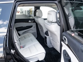 Jeep Grand cherokee Summit 5.7 Hemi V8 * Фиксирана цена до БГ * CARFAX, снимка 15