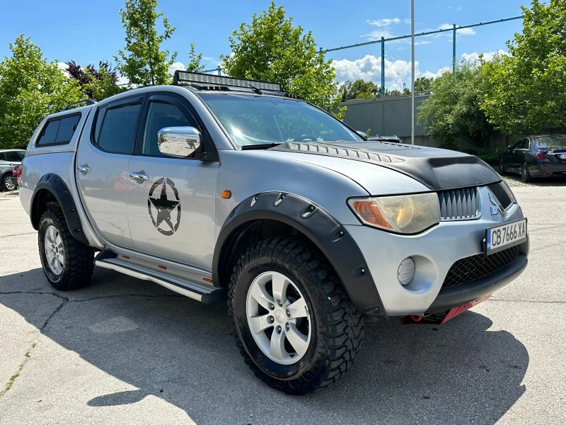 Mitsubishi L200 2.5 Автоматик Offroad, снимка 6 - Автомобили и джипове - 45945031