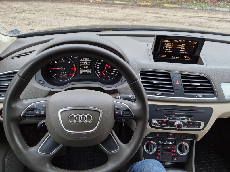 Audi Q3, снимка 7 - Автомобили и джипове - 48137640