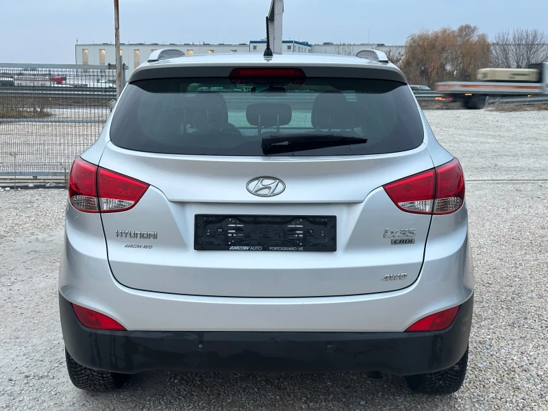 Hyundai IX35 2.0CRDI* 184кс* AWD, снимка 5 - Автомобили и джипове - 48158376