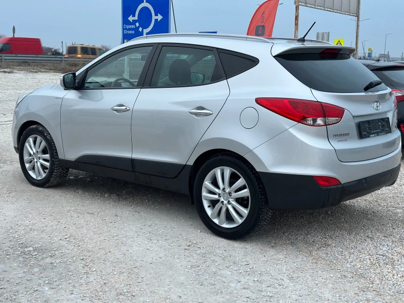 Hyundai IX35 2.0CRDI* 184кс* AWD, снимка 6 - Автомобили и джипове - 48158376