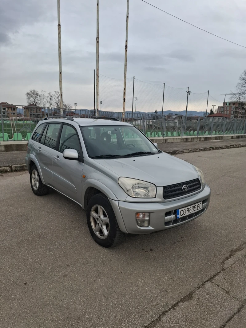 Toyota Rav4, снимка 1 - Автомобили и джипове - 48688265