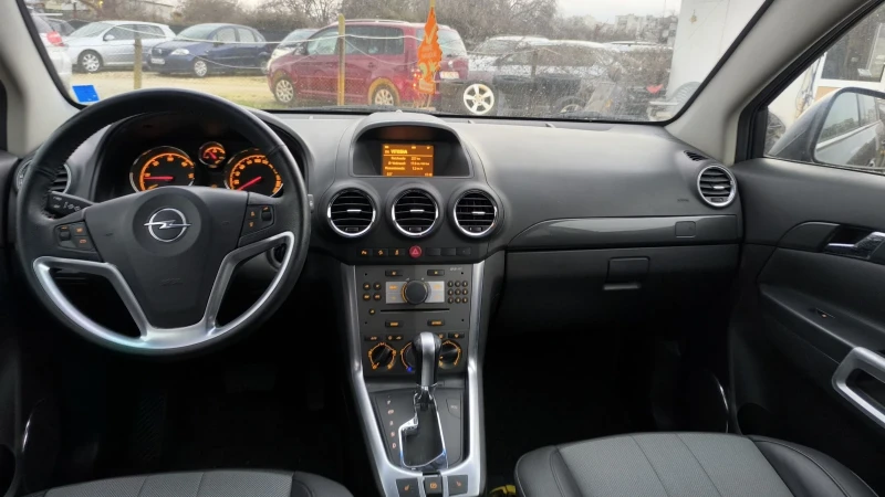 Opel Antara 2.2d 4x4, снимка 9 - Автомобили и джипове - 48954110