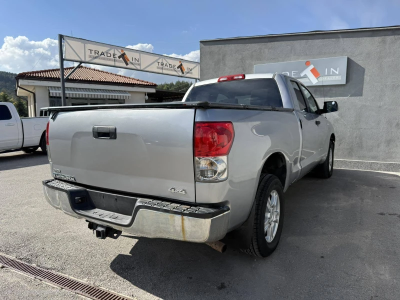Toyota Tundra 4.7L V8 DOUBLE CAB, снимка 4 - Автомобили и джипове - 52077322