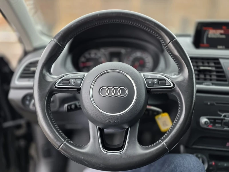 Audi Q3 * Progressiv * CARFAX * БЕЗ ПЪРВОНАЧАЛНА ВНОСКА, снимка 12 - Автомобили и джипове - 52848369