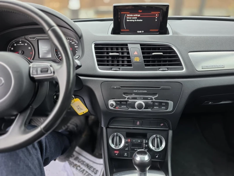 Audi Q3 * Progressiv * CARFAX * БЕЗ ПЪРВОНАЧАЛНА ВНОСКА, снимка 11 - Автомобили и джипове - 52848369