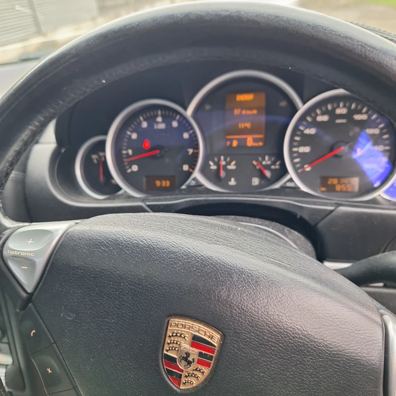 Porsche Cayenne, снимка 9 - Автомобили и джипове - 53490026