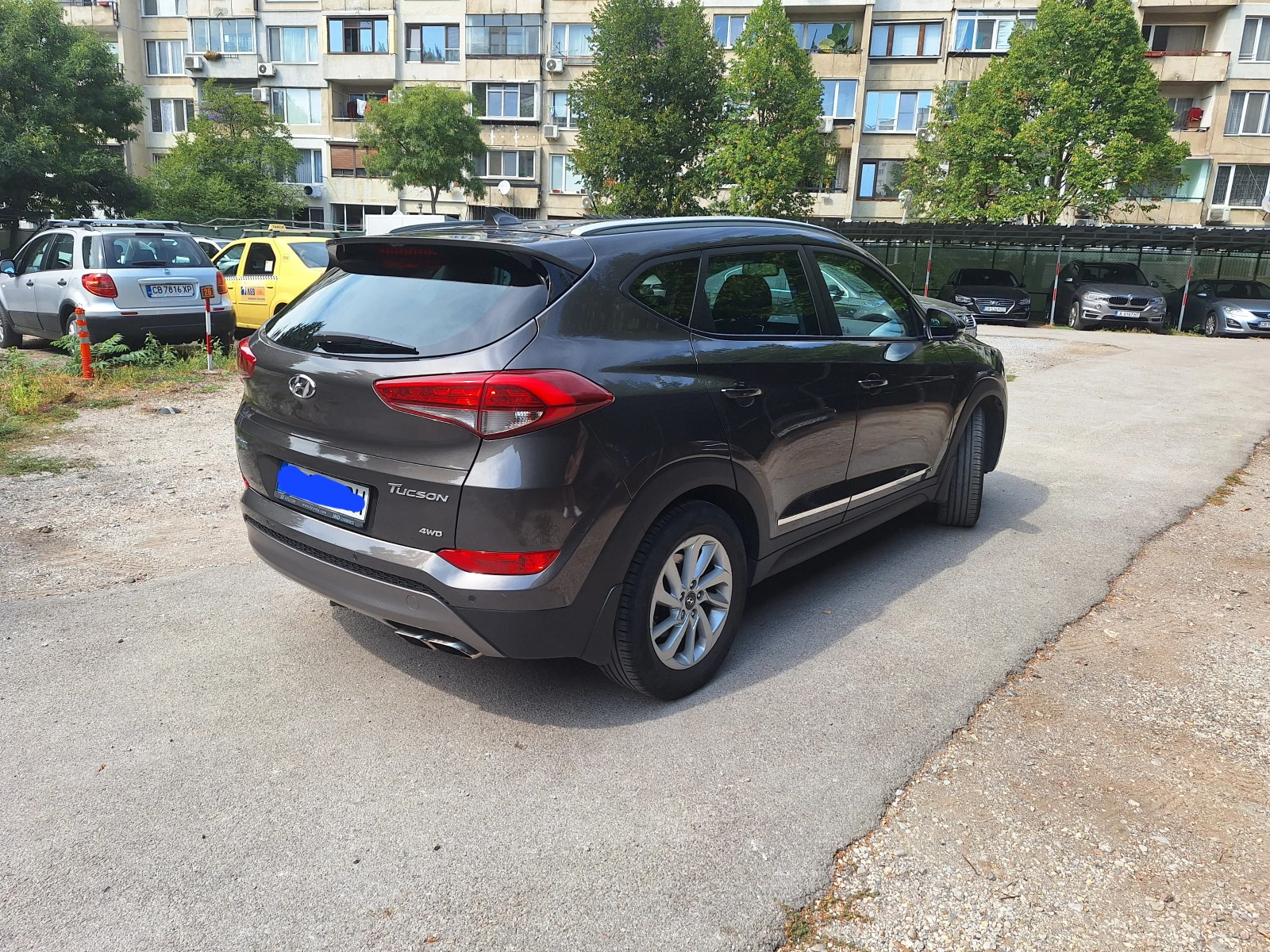 Hyundai Tucson 2.0crdi 4x4  - изображение 3