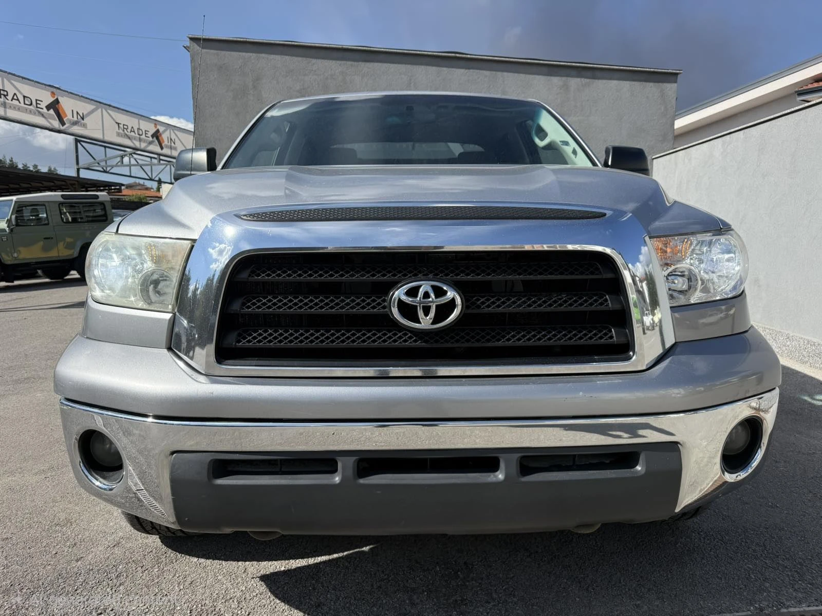 Toyota Tundra 4.7L V8 DOUBLE CAB - изображение 2