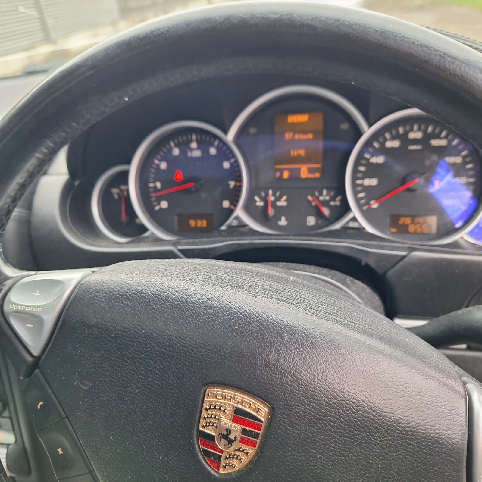 Porsche Cayenne  - изображение 9