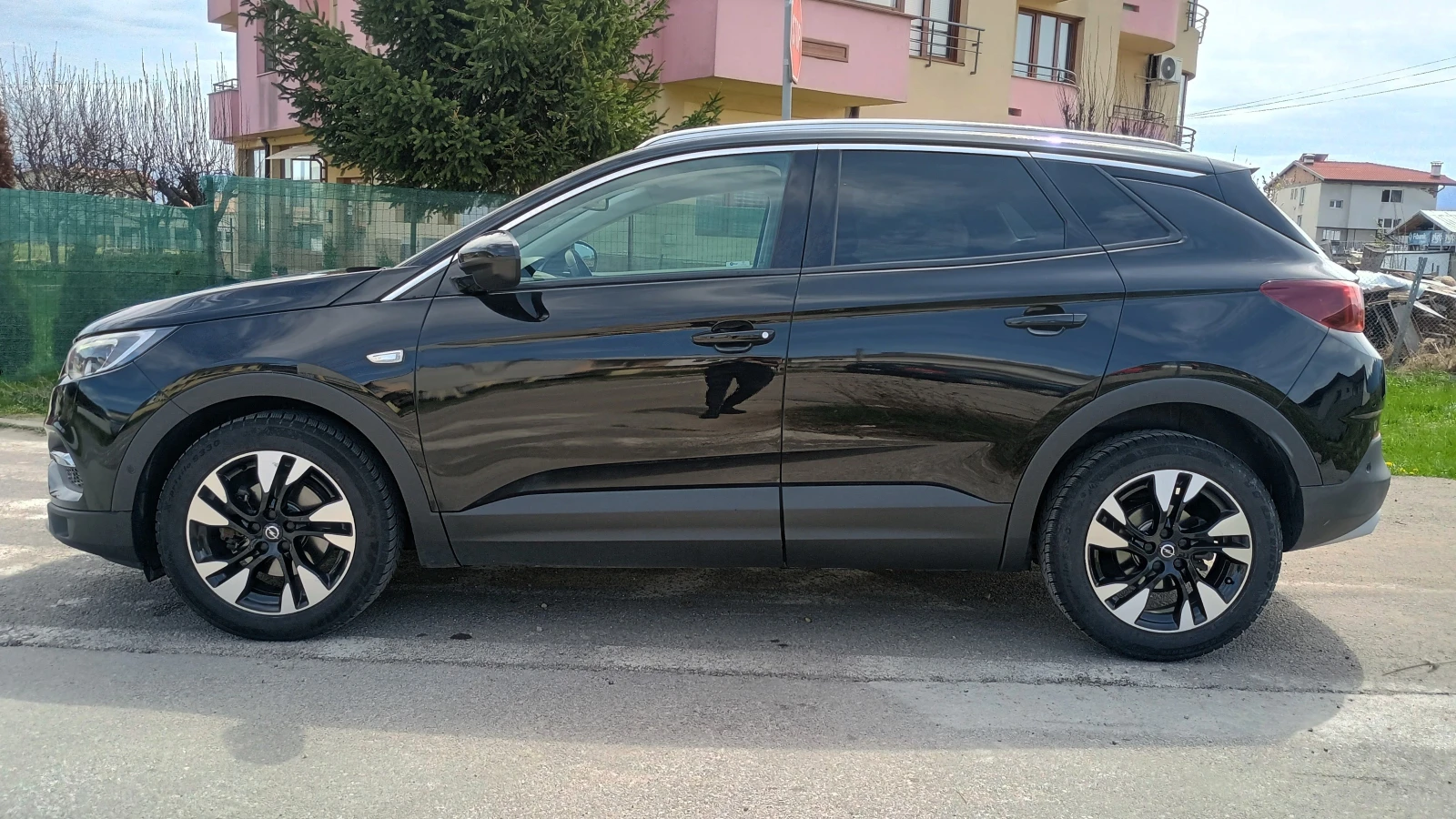 Opel Grandland X 1.6 TURBO D, снимка 9 - Автомобили и джипове - 54227156