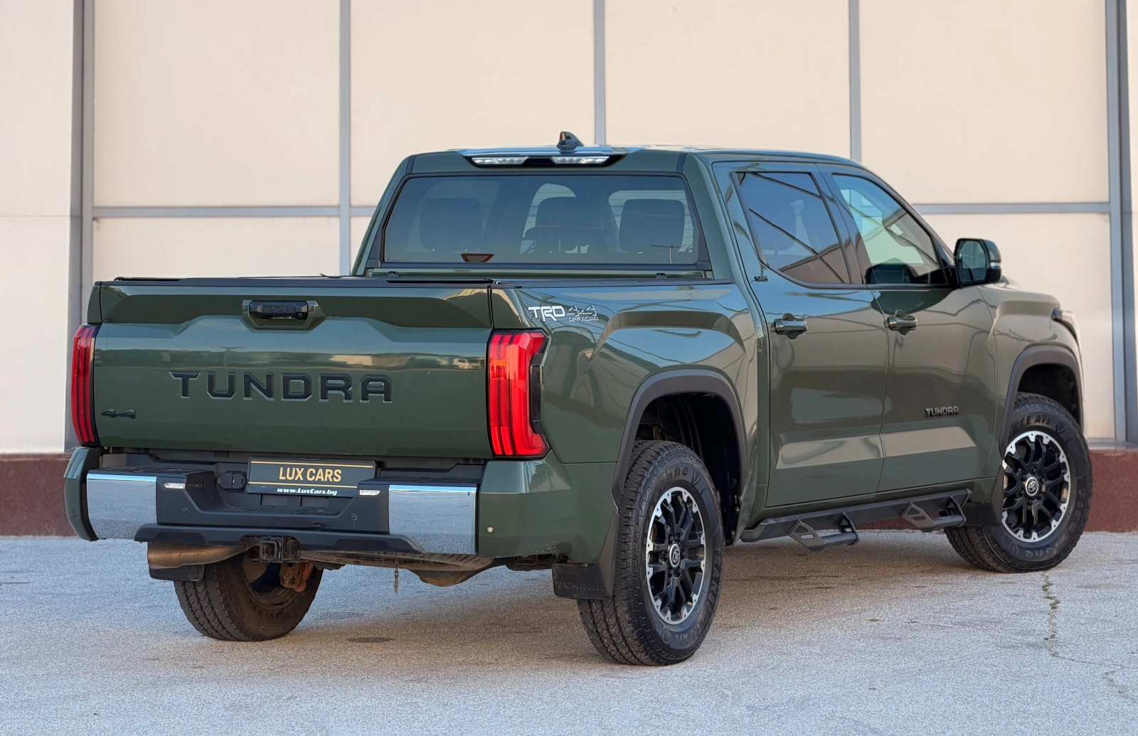 Toyota Tundra - TRD - SR5 - 4x4 - Keyless - Camera - Navi - | Mobile.bg � ����������� 2