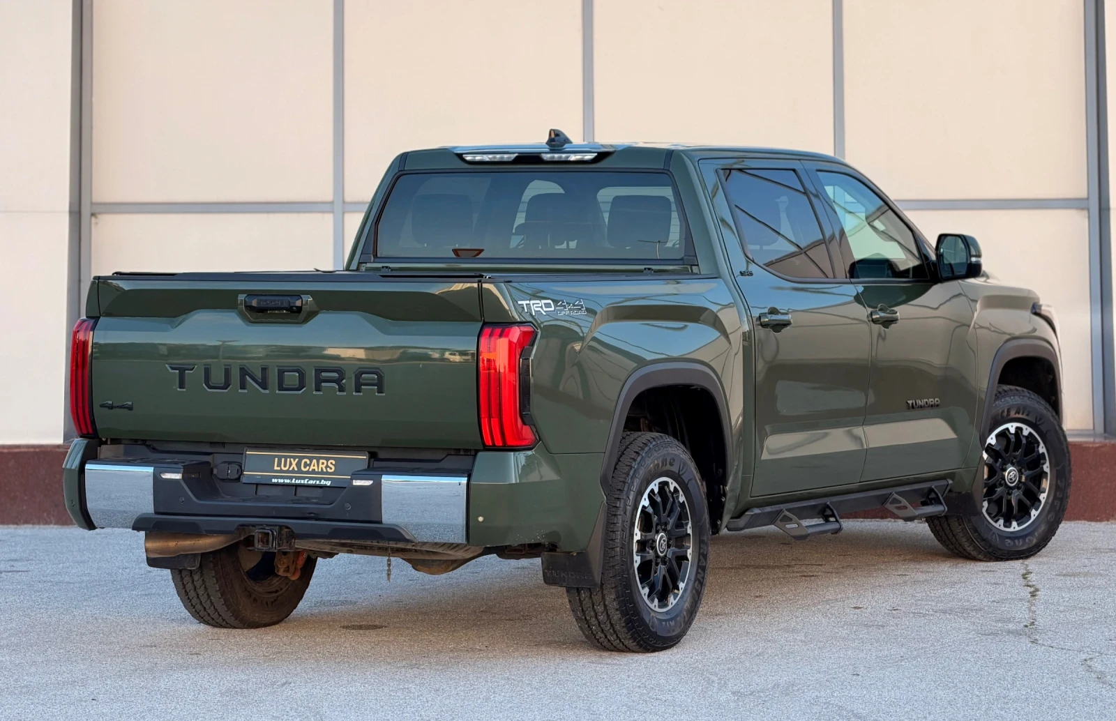 Toyota Tundra - TRD - SR5 - 4x4 - Keyless - Camera - Navi - | Mobile.bg � ����������� 2