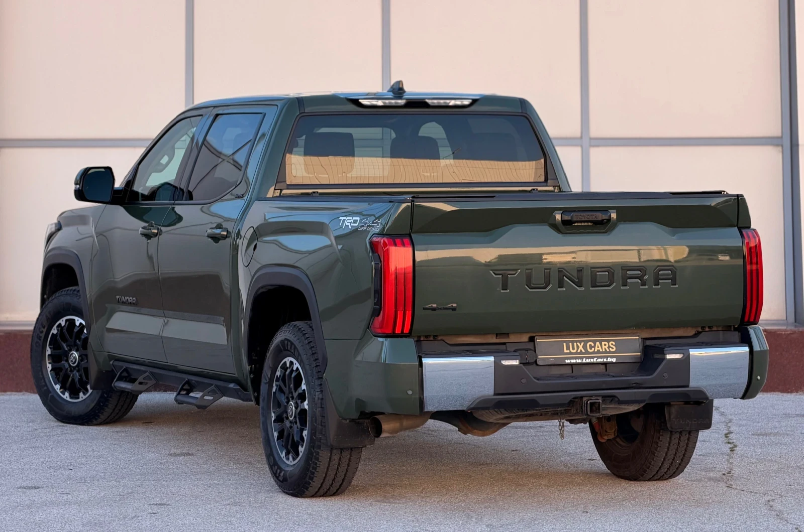 Toyota Tundra - TRD - SR5 - 4x4 - Keyless - Camera - Navi - | Mobile.bg � ����������� 4