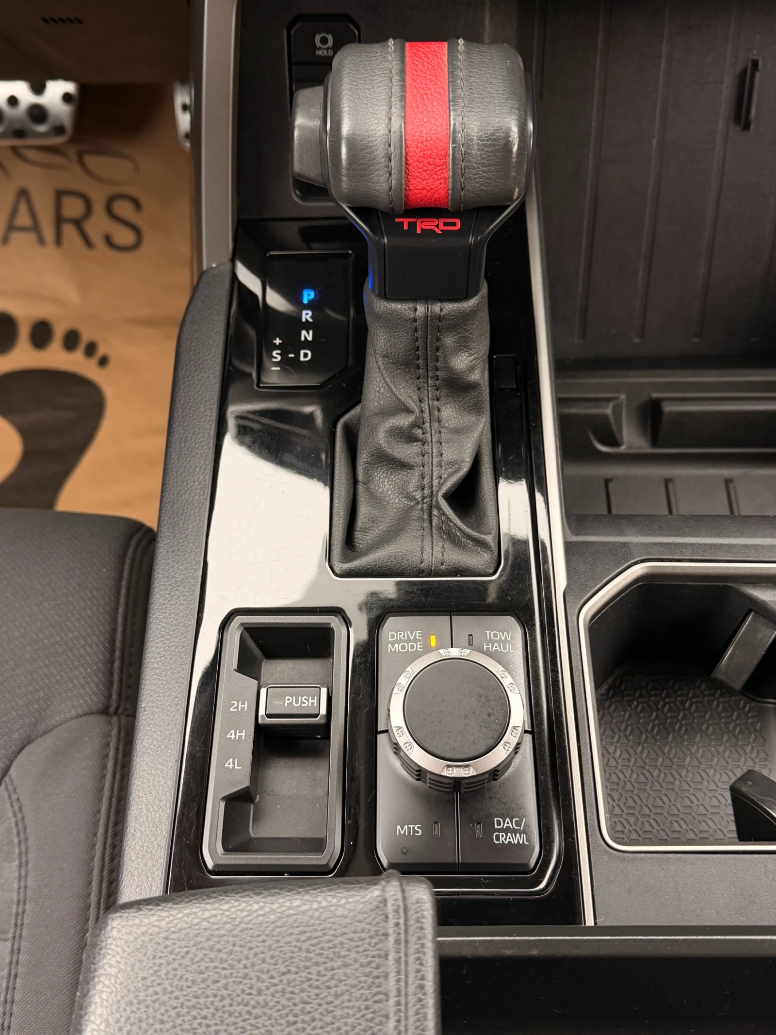 Toyota Tundra - TRD - SR5 - 4x4 - Keyless - Camera - Navi - | Mobile.bg � ����������� 11