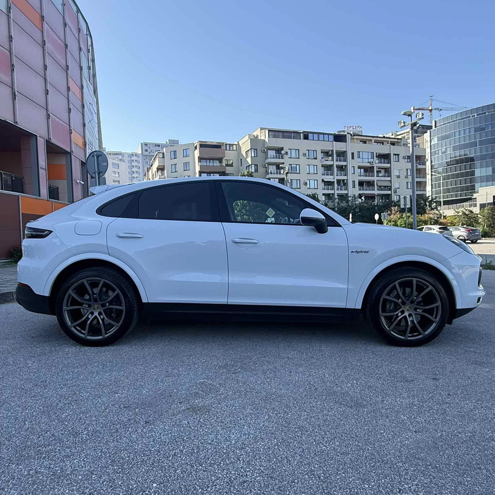 Porsche Cayenne E-Hybrid Platinum Edition, снимка 7 - Автомобили и джипове - 55158435