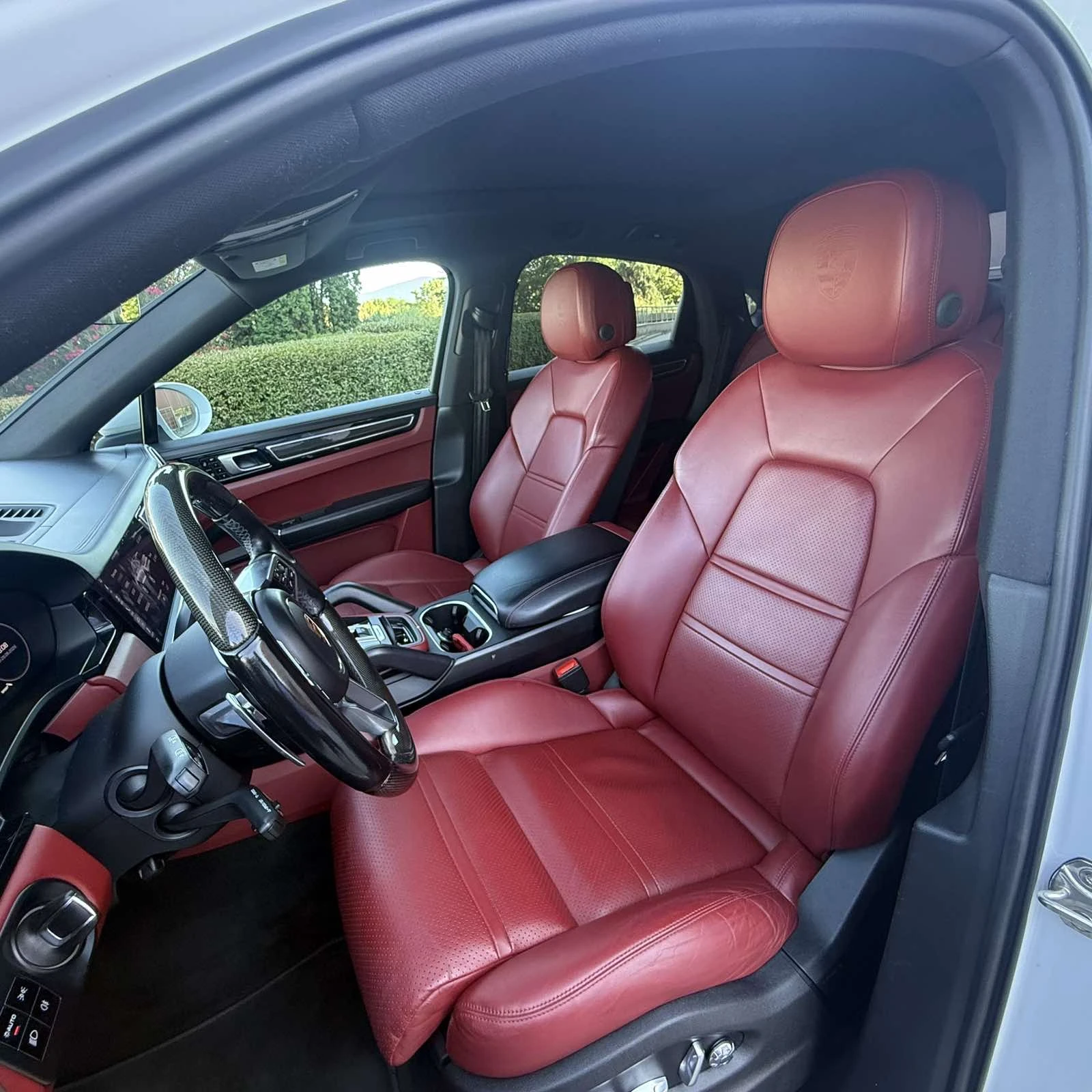 Porsche Cayenne E-Hybrid Platinum Edition, снимка 11 - Автомобили и джипове - 55158435
