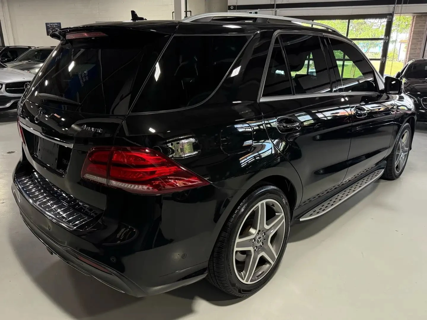 Mercedes-Benz GLE 400 AMG PKG ЦЕНА ДО БГ АВТОКРЕДИТ, снимка 5 - Автомобили и джипове - 55433306