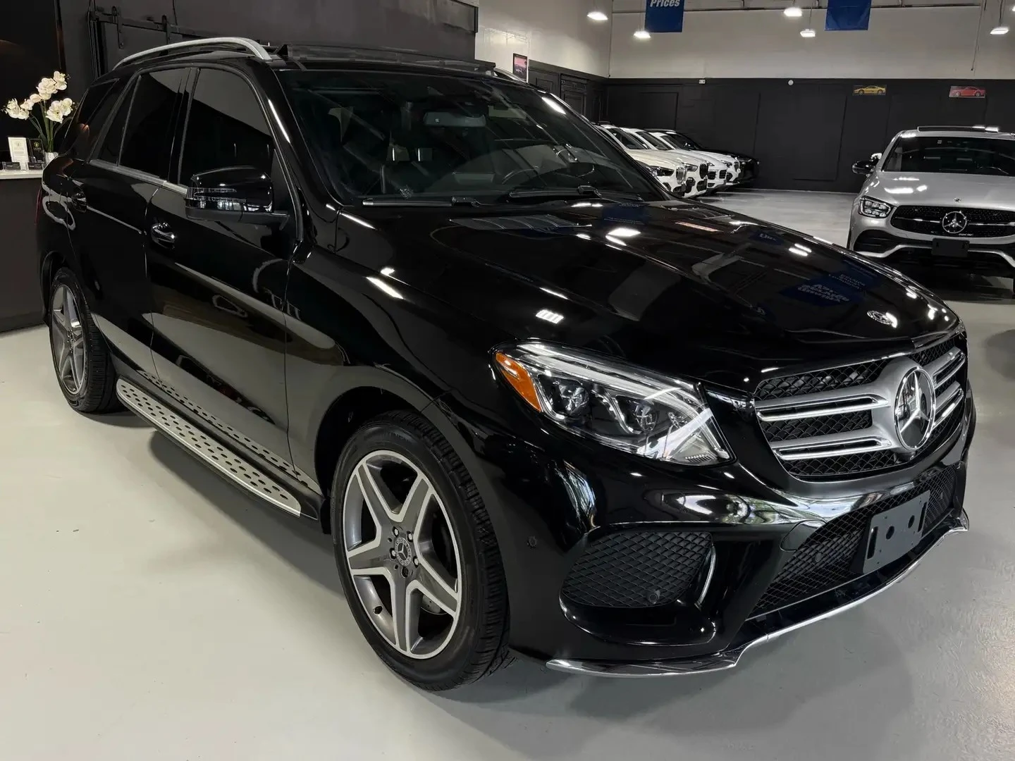 Mercedes-Benz GLE 400 AMG PKG ЦЕНА ДО БГ АВТОКРЕДИТ, снимка 3 - Автомобили и джипове - 55433306