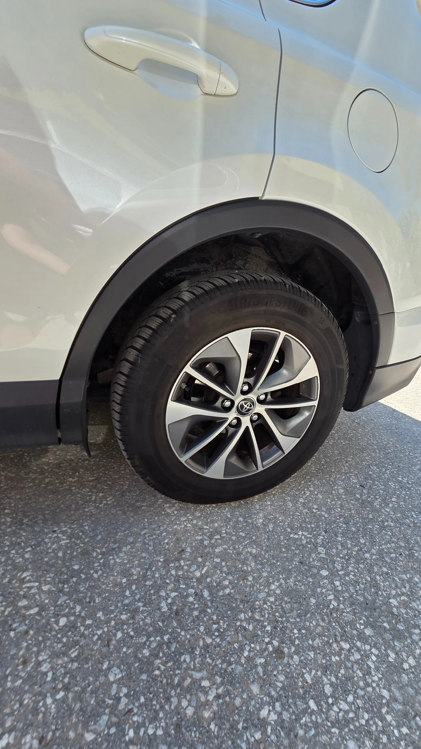 Toyota Rav4, снимка 5 - Автомобили и джипове - 55644233