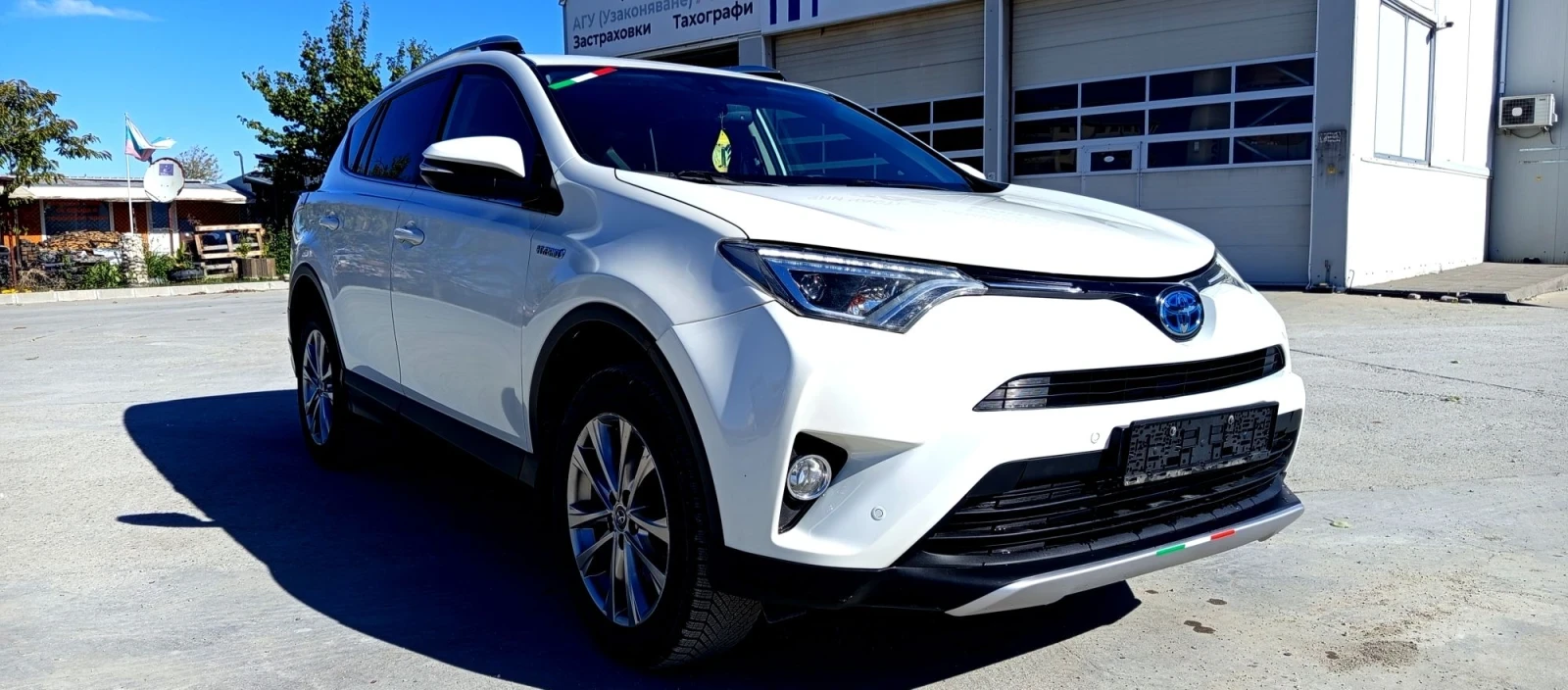 Toyota Rav4 2.5 Hybrid, 4WD Power by Japan, ��� ���� Italia  | Mobile.bg � ����������� 12