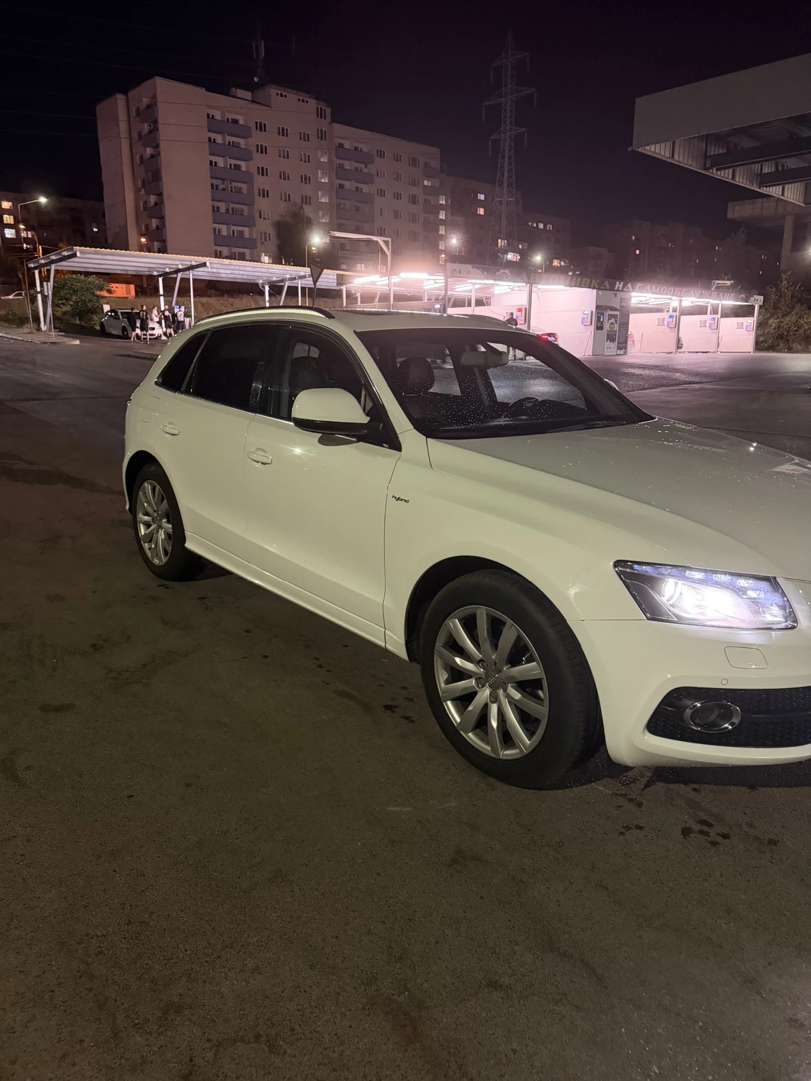 Audi Q5, снимка 2 - Автомобили и джипове - 56024601