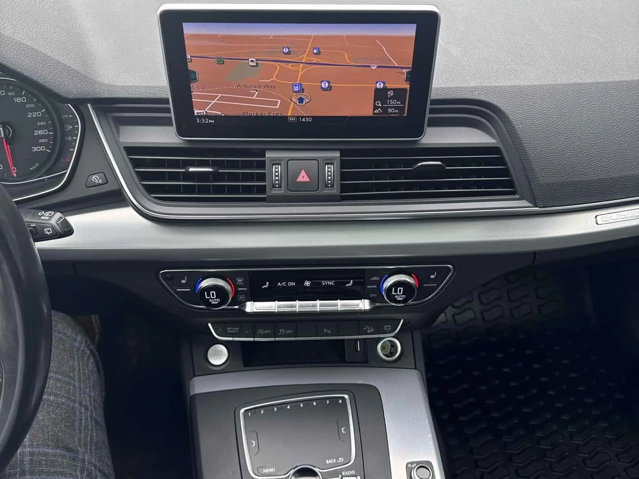 Audi Q5 * Progressiv * CARFAX * ОТ ПРЕДСТАВИТЕЛСТВО * , снимка 9 - Автомобили и джипове - 56305615