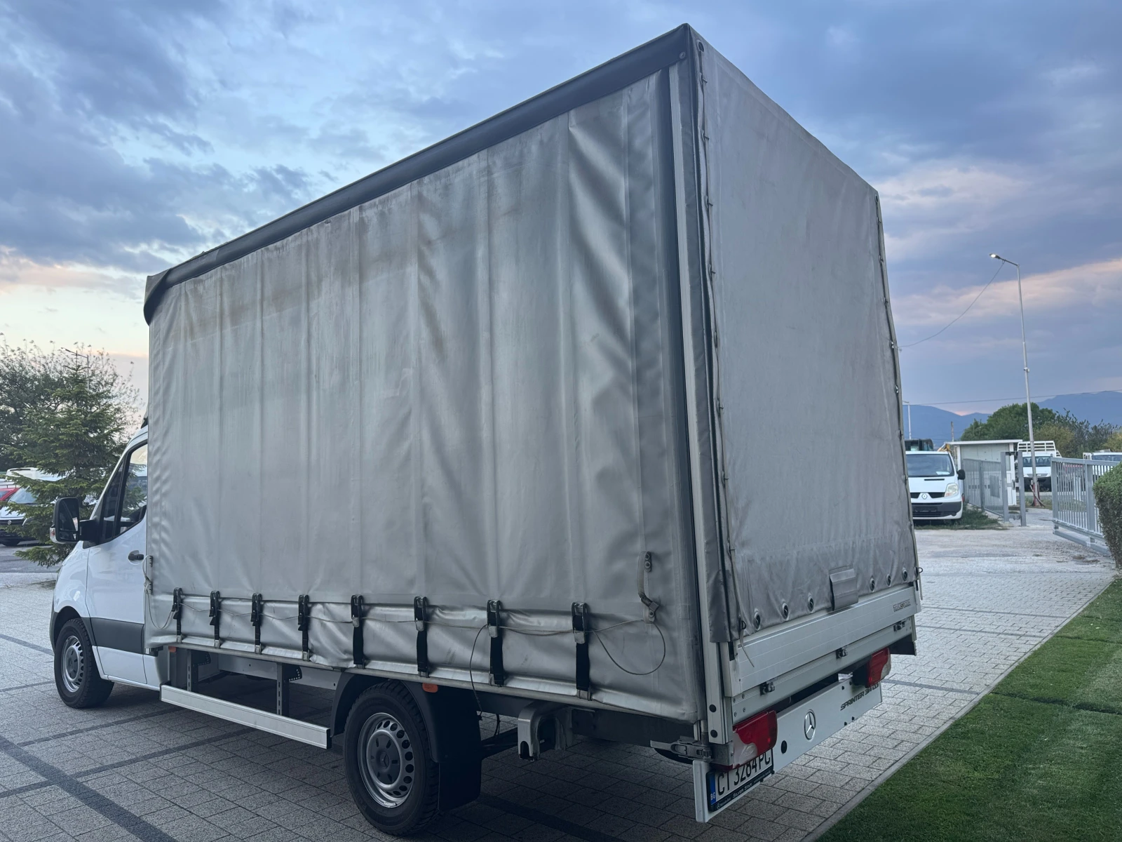 Mercedes-Benz Sprinter 314CDI 2 щори Клима 4.20м. Euro 6C  - изображение 8