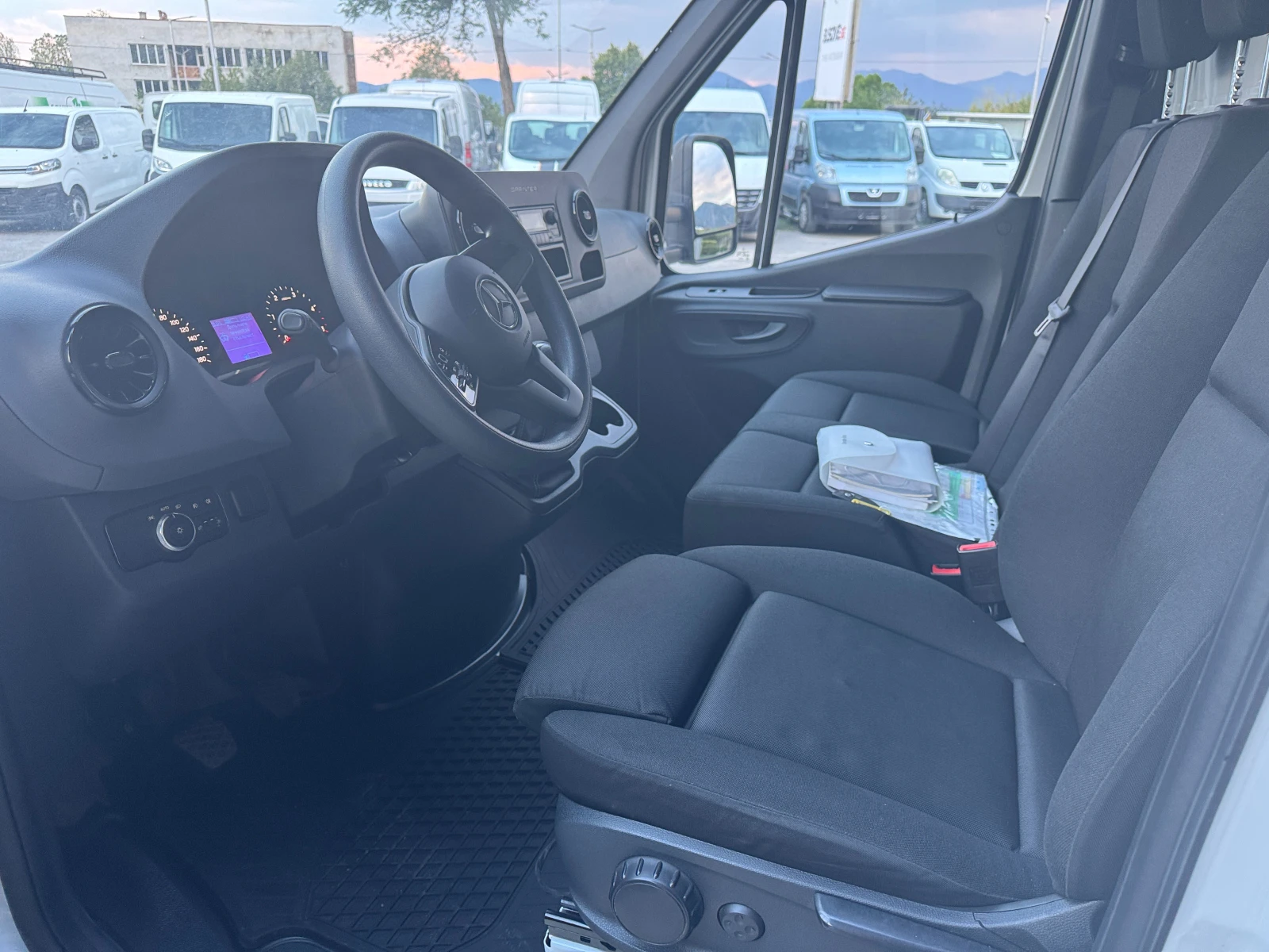 Mercedes-Benz Sprinter 314CDI 2 щори Клима 4.20м. Euro 6C  - изображение 9