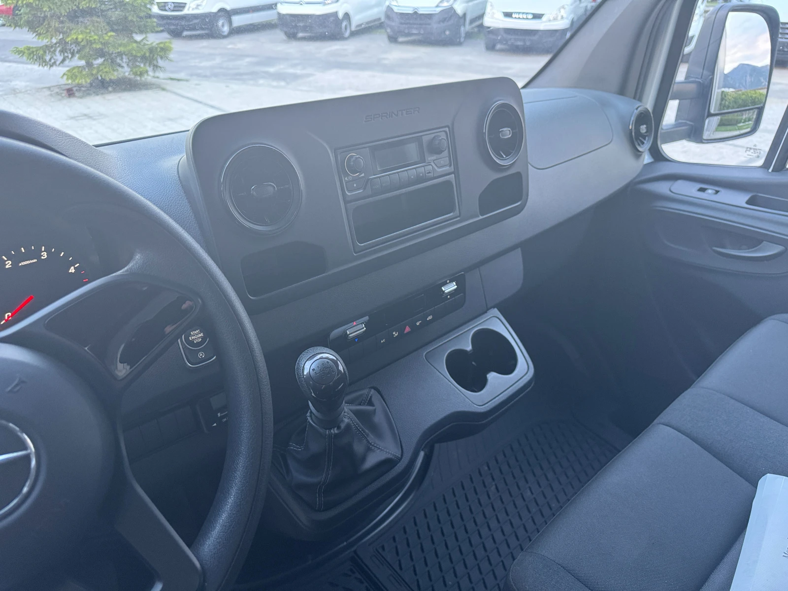 Mercedes-Benz Sprinter 314CDI 2 щори Клима 4.20м. Euro 6C  - изображение 10