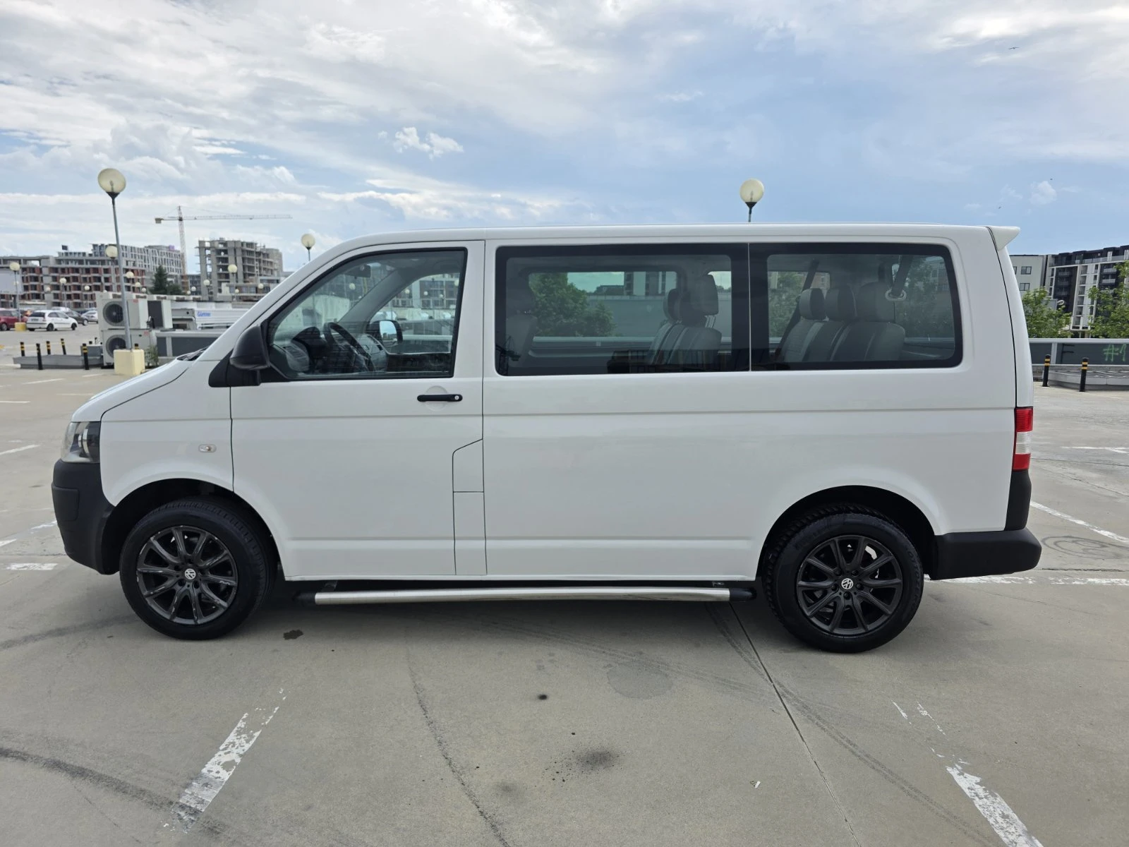 VW Caravelle 2.0 TDI, снимка 7 - Бусове и автобуси - 54739447