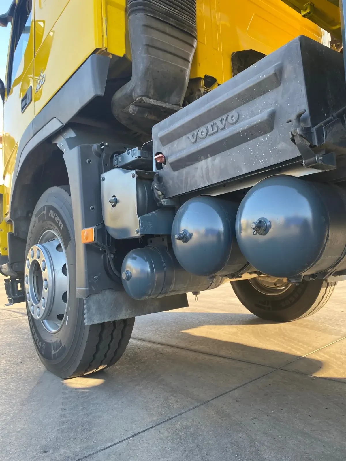 Volvo Fm 400 - Перфектен!!!, снимка 5 - Камиони - 56369807